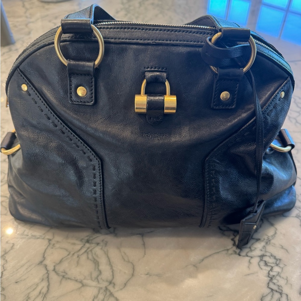 Yves Saint Laurent Muse Bag